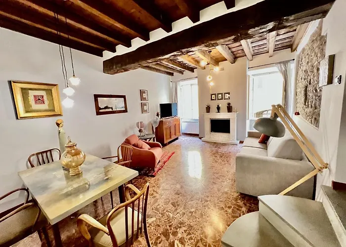 Art Of Luxury & Design House Apartment